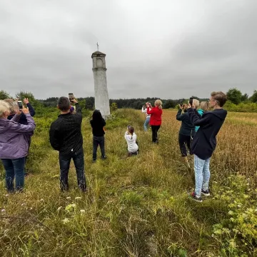 Podróżować, zwiedzać świat i odkrywać nieoczywiste miejsca