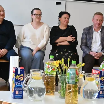 Fundacja FRAME i II LO w Radomsku zorganizowały Okrągły Stół dla przyszłości miast i wsi